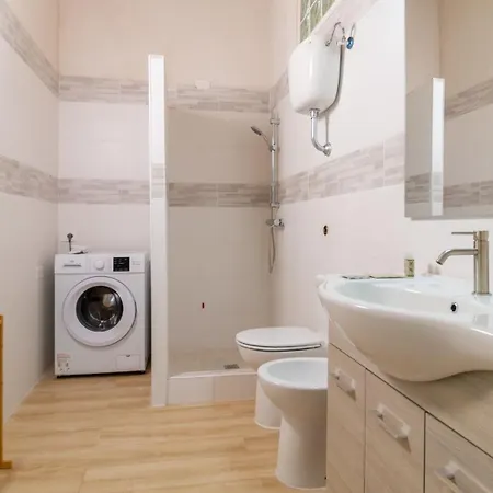 Loggia Padronale Eleganti Nel Cuore Di Appartement