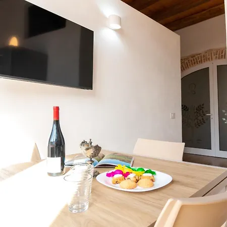 Appartement Loggia Padronale Eleganti Nel Cuore Di Oristano