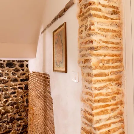 Loggia Padronale Eleganti Nel Cuore Di * Oristano