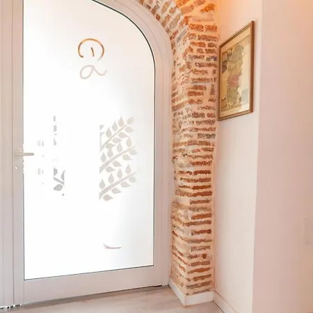 Loggia Padronale Eleganti Nel Cuore Di *